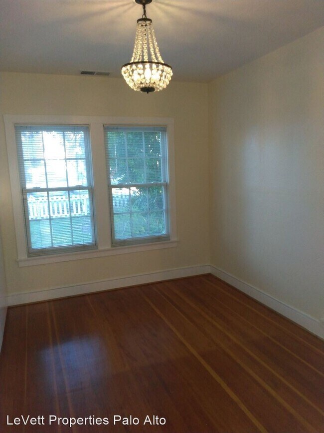 Building Photo - 2 br, 1 bath House - 766 Hamilton Avenue