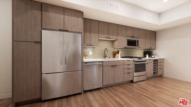 Foto del edificio - 800 N Front St