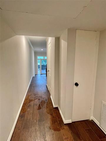Building Photo - 4014 Mediterranean St
