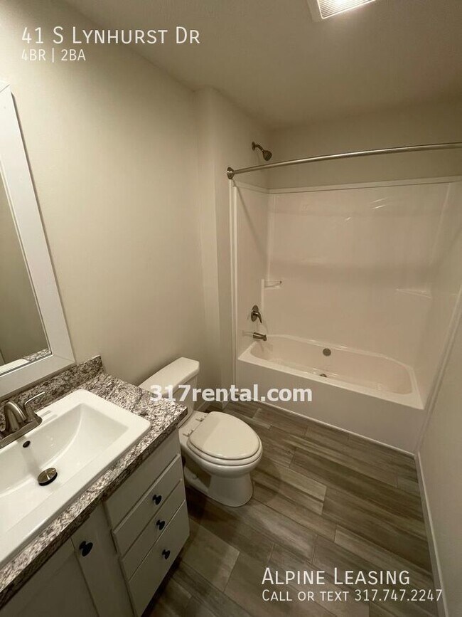 Building Photo - Ideal location near Indianapolis Motor Spe...