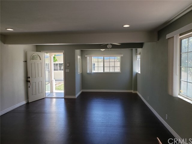 Building Photo - 9535 Broadway