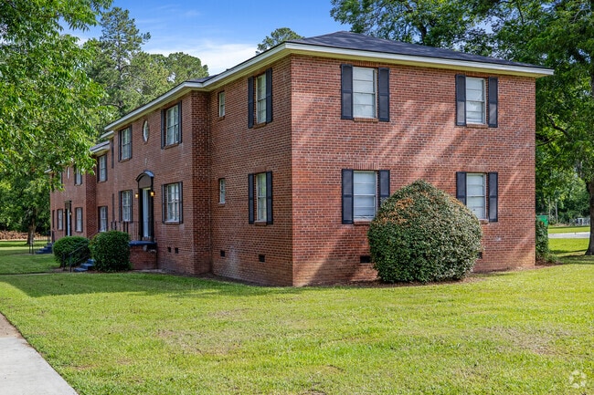Brick Pointe Apartments - Alternate Photo - Brick Pointe