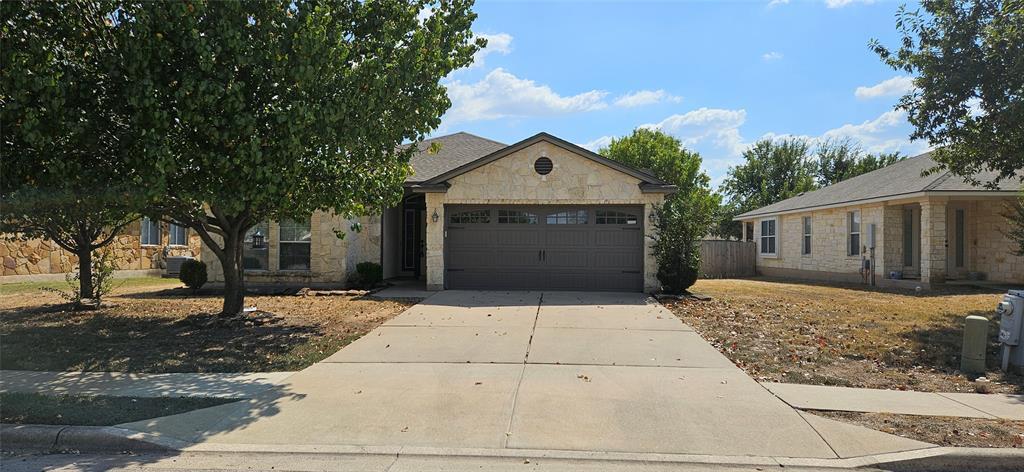 Primary Photo - 914 Washburn Dr