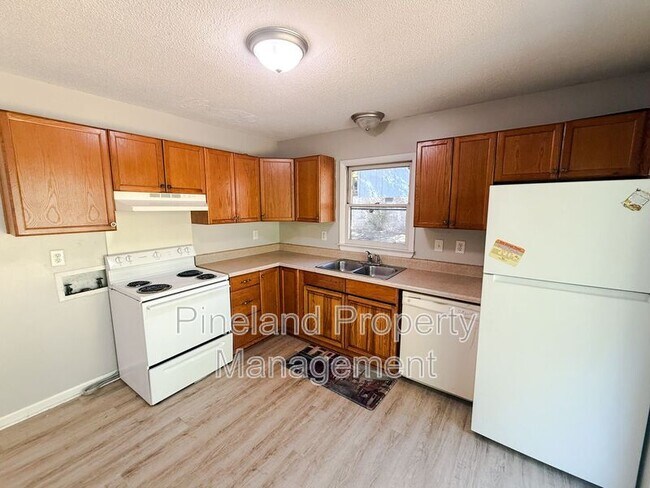 Foto del edificio - 1176 Andrews Rd
