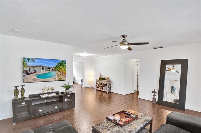 Foto del edificio - 11631 NW 29th St