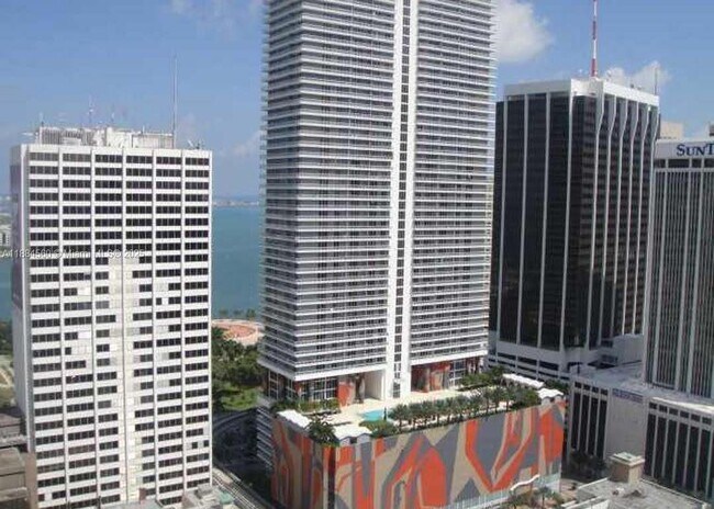 Foto del edificio - 133 NE 2nd Ave