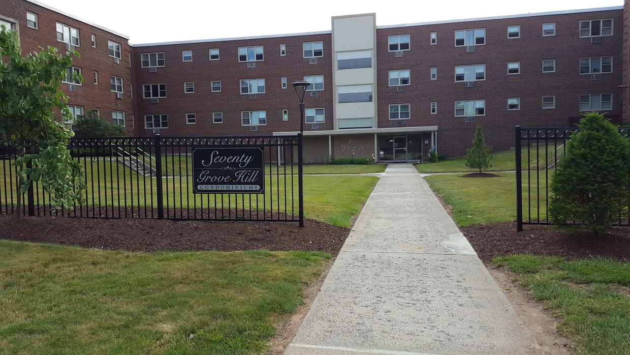 70 Grove Hill, New Britain, CT 06052 Condo for Rent in New Britain