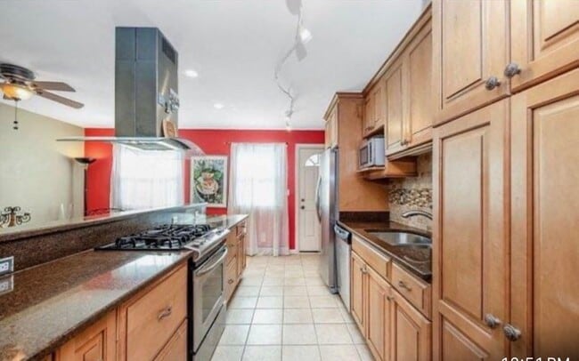 Photo - 69-7 66th Rd Townhome