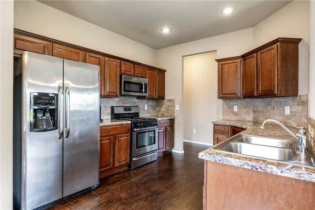 Foto del edificio - 1214 S Gentle Valley Dr