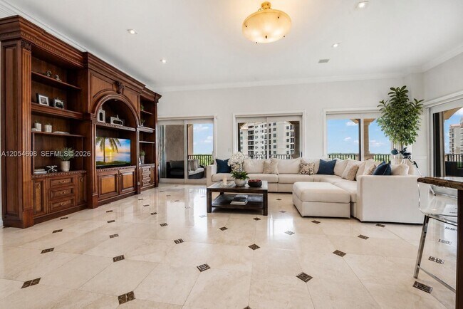 Foto del edificio - 13633 Deering Bay Dr