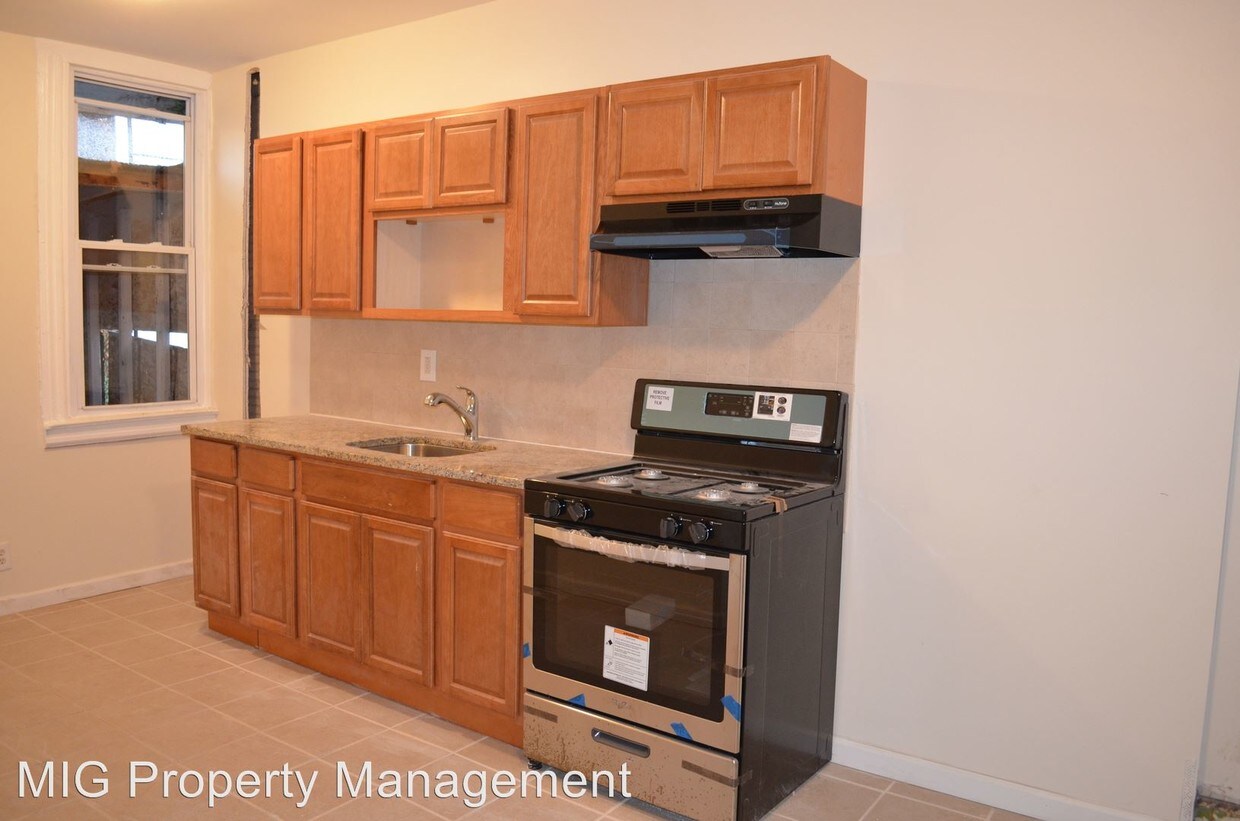 24 Martin Luther King Jr Blvd, Newark, NJ 07104 Condo for Rent in