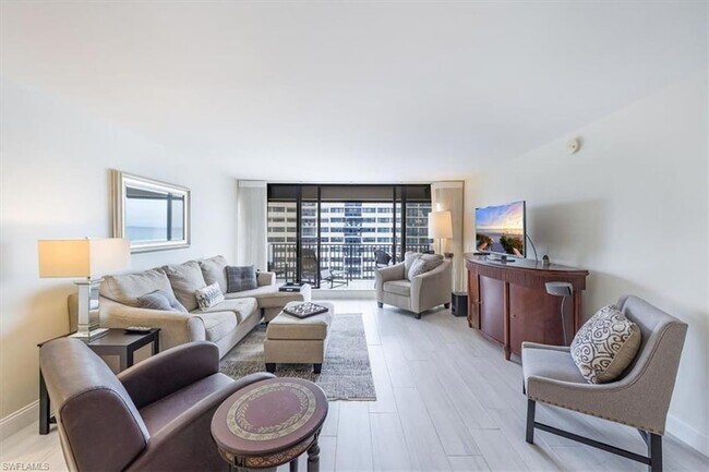 Foto del edificio - 4005 Gulf Shore Blvd N