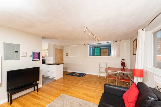 Foto del edificio - 135 Inman St