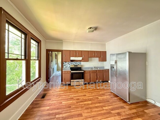 Photo - 112 S Seminole Dr Apartment