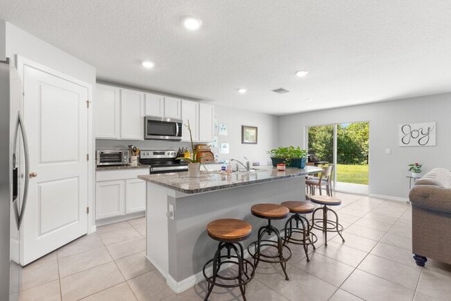 Building Photo - Like New Home For Rent in Creek Preserve