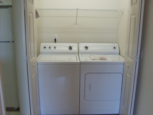 In-unit Laundry - Waters Edge Apartments