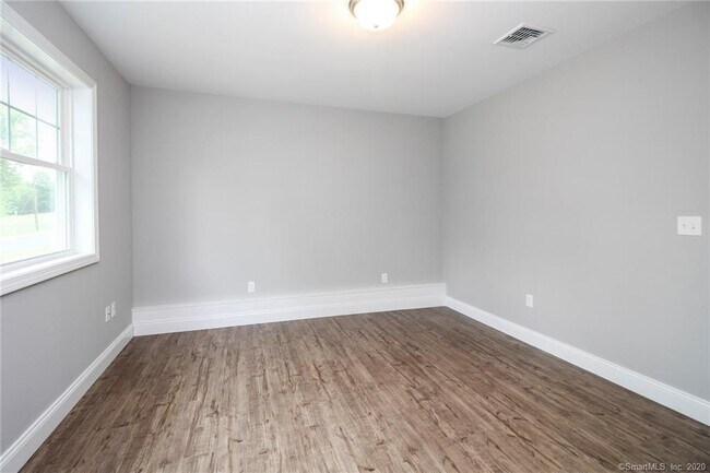 Foto del edificio - 35 Ringgold St