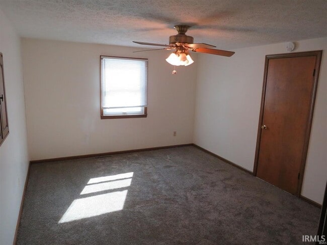 Building Photo - 3208 Susan Dr