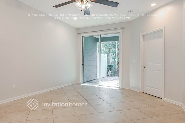 Foto del edificio - 474 Coconut Palm Pkwy