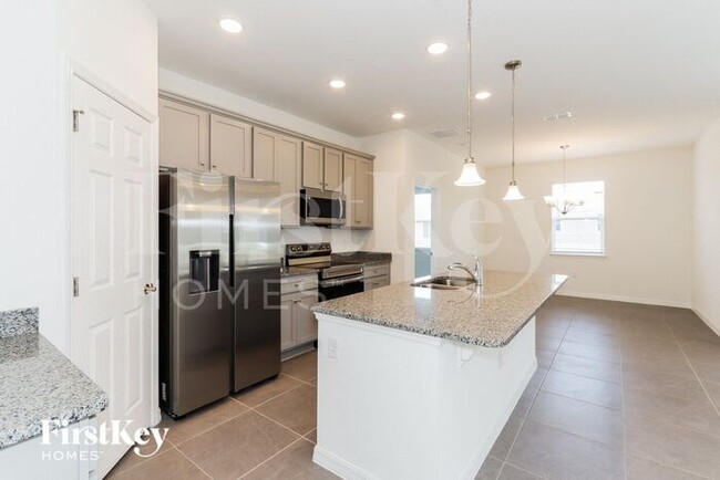 Building Photo - 307 Corbel Ln