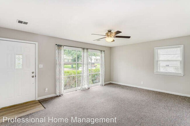 Foto del edificio - 3 br, 1 bath House - 7226 E Castle Dr