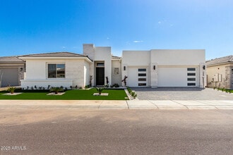 Building Photo - 12469 N 93rd Way