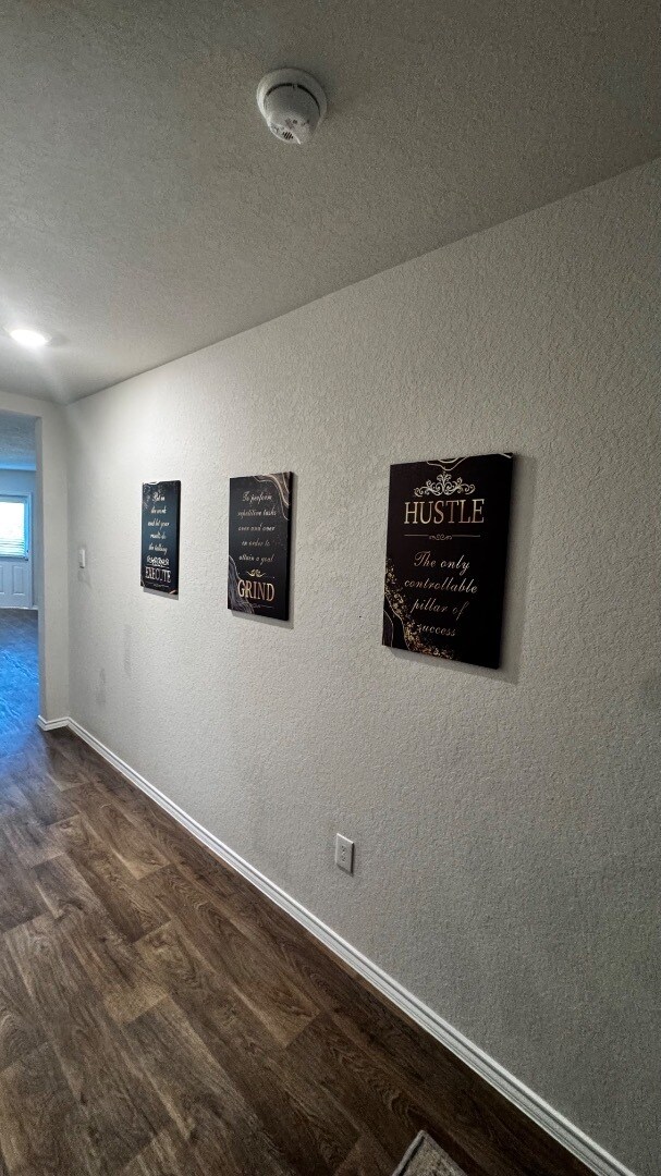 Foto del edificio - 3103 Lindenwood Wy