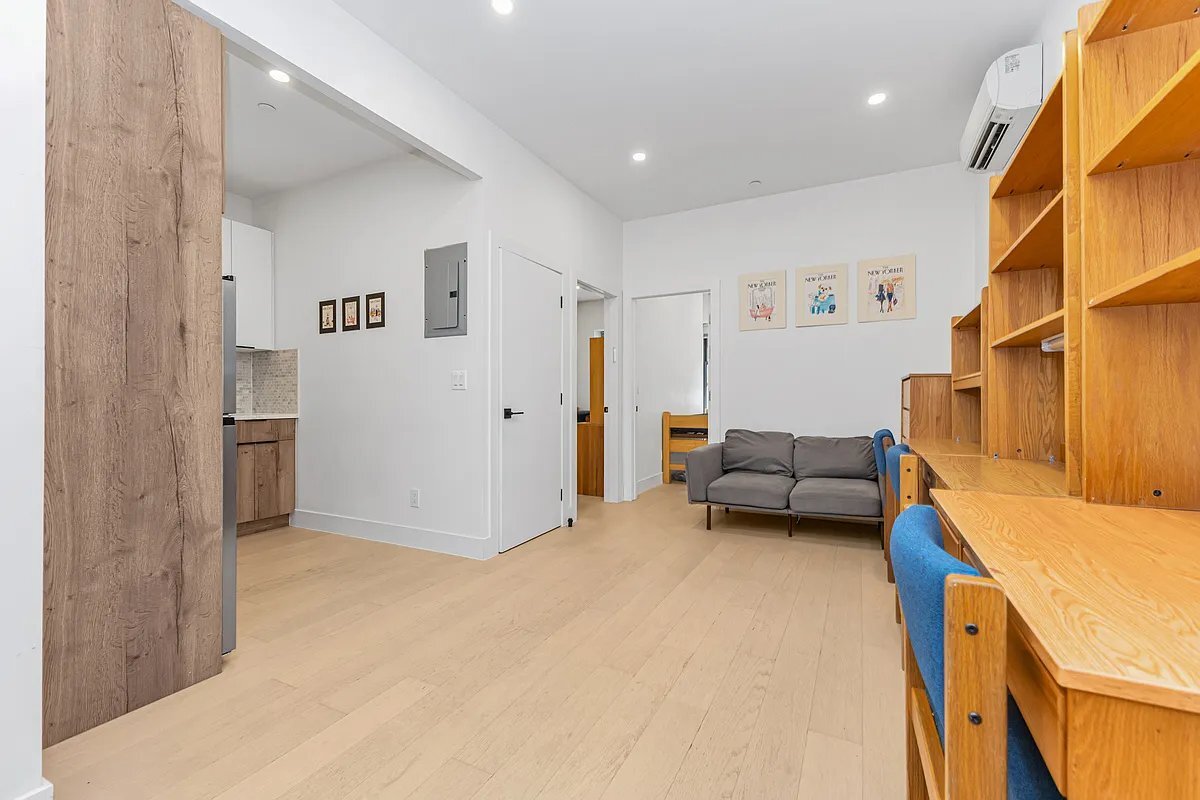 Primary Photo - 344 Lexington Ave