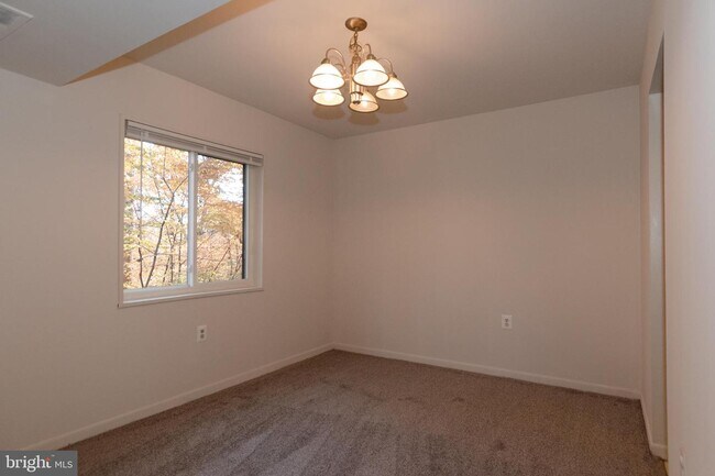 Building Photo - 1554 Northgate Square