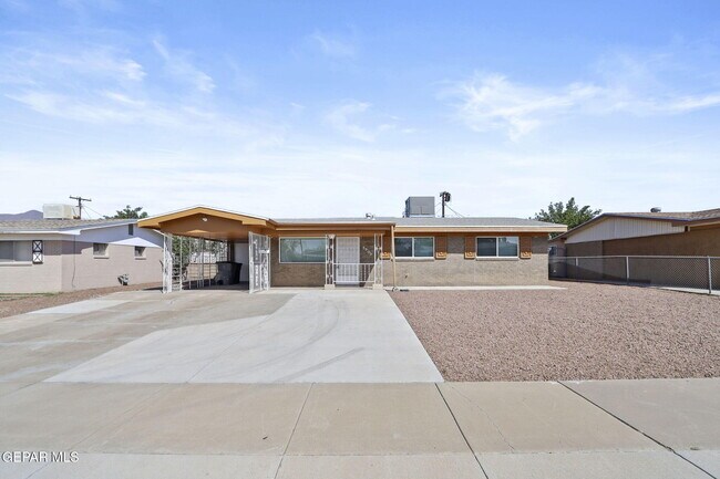 Foto del edificio - 5503 Salisbury Dr