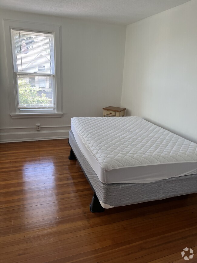 Loft Apartments For Rent in Etna, NY 1 Rentals