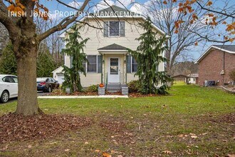 Building Photo - 479 Lake Ave