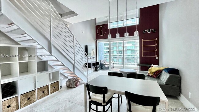 Foto del edificio - 60 SW 13th St