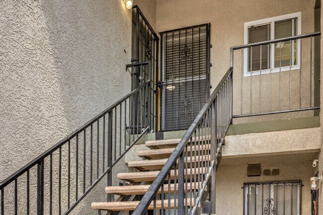 Foto del edificio - 2981 Country Manor Ln