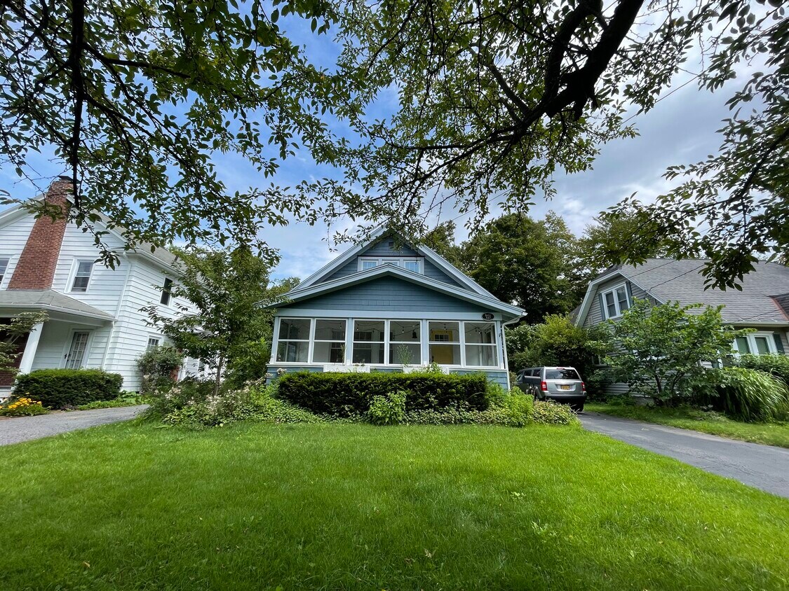 327 Wellesley Rd, Syracuse, NY 13207 House Rental in Syracuse, NY