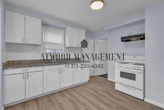 Foto del edificio - This beautifully updated 4-bedroom, 2-bath single-family home is ready for move-in!