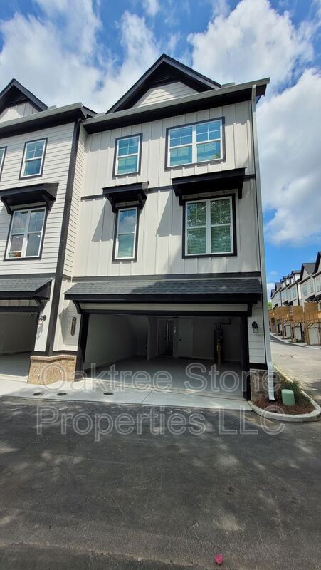 Foto del edificio - 2585 Ocean Dr NW
