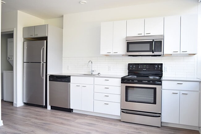 Interior Photo - Interstate Flats