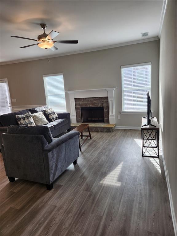 Building Photo - 332 Melody Ln