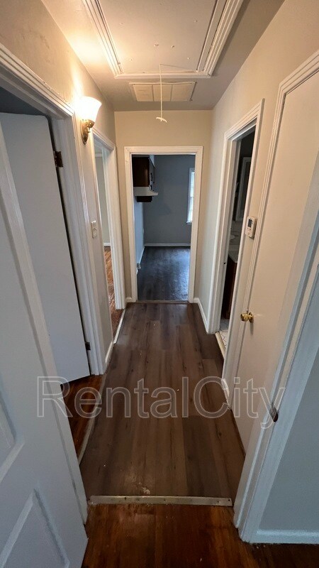 Foto del edificio - 1320 Weymouth St