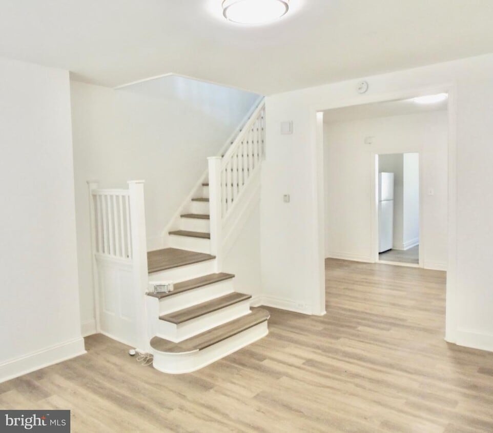 Foto principal - 405 W Ruscomb St
