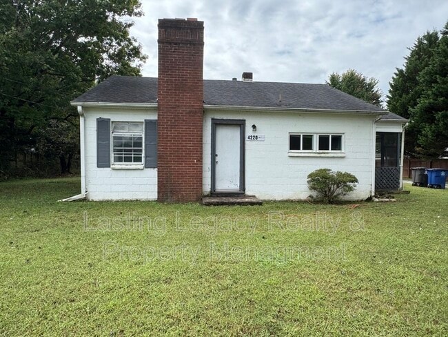 Building Photo - 4220 Glenn Hi Rd
