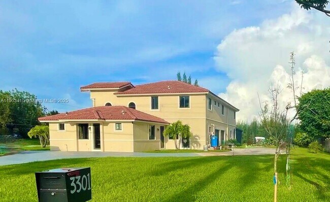 Foto del edificio - 3301 SW 139th Ave