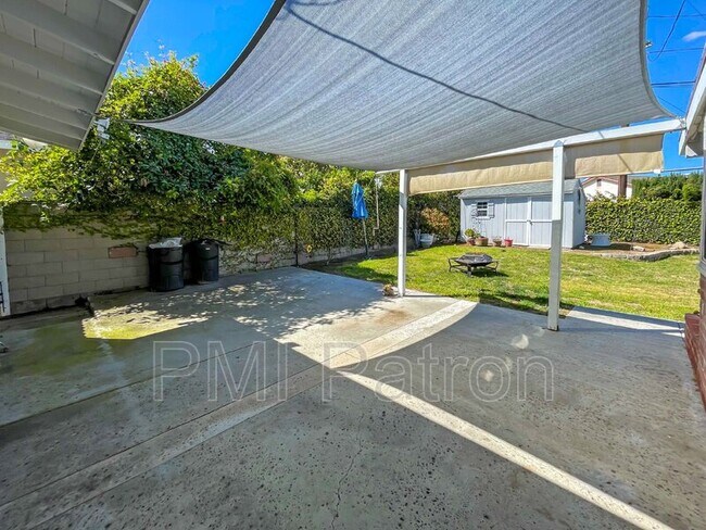 Building Photo - 321 N Kendor Dr