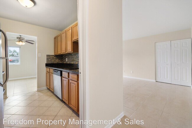 Building Photo - 3 br, 2 bath House - 7600 Gales Ct Unit 001