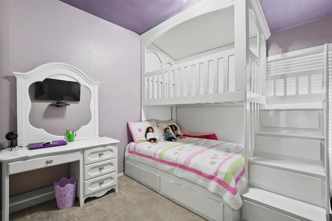 Foto del edificio - 7802 Milestone Ridge Dr