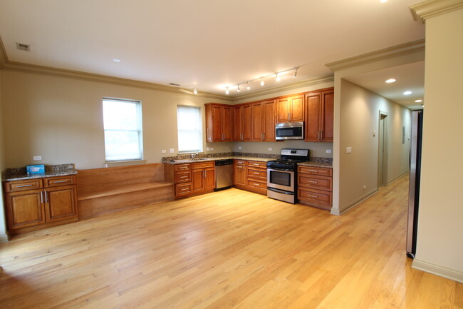 Foto del edificio - 4622 W Schubert Ave