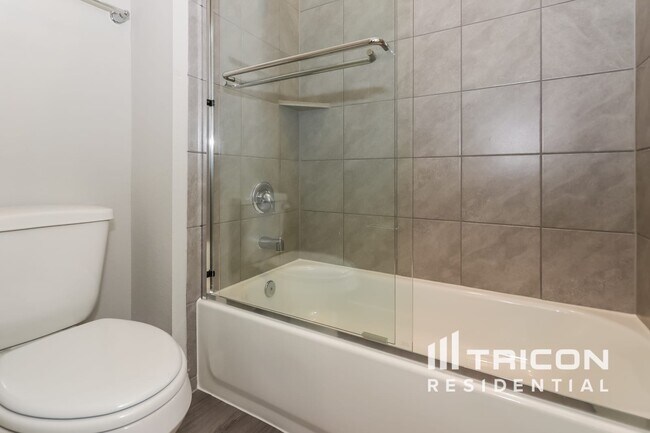 Building Photo - 2347 Cohorn Trl