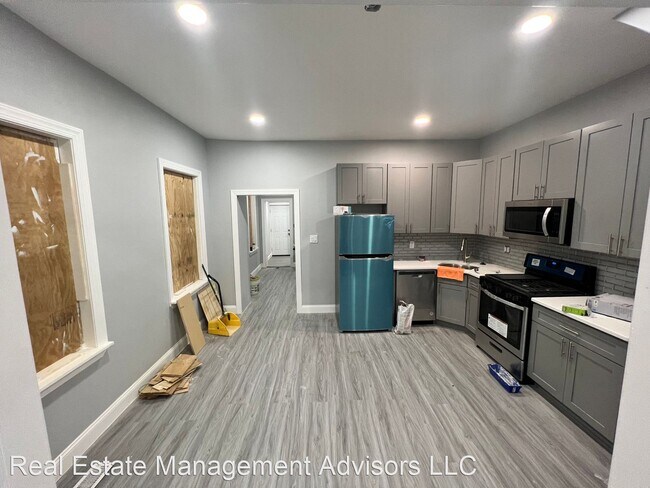 Foto del edificio - 5 br, 2 bath House - 129 E Wellens St.