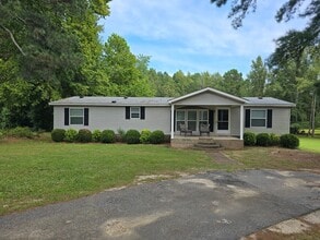 Building Photo - 5083 Doc Bennett Rd